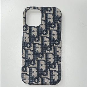 Dior iphone case